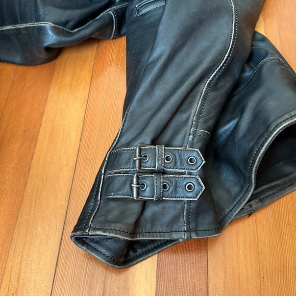 Danier Black Vintage Leather Biker Jacket - Picture 10 of 15